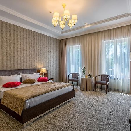 De Volan Boutique Hotel 敖德萨 外观 照片
